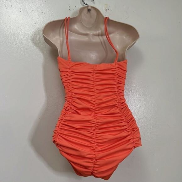 MICHAEL KORS RUCHED ORANGE ONEPIECE SWIMSUIT SIZE 6 - Picture 2 of 5